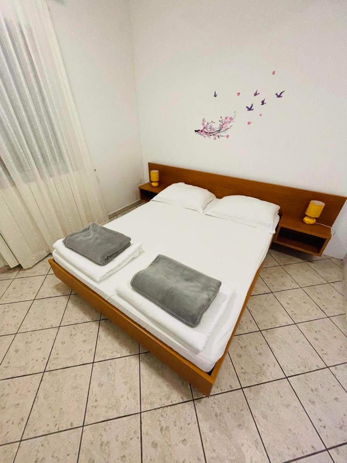 Apartments Lavanda 1 Nijvice Zewnętrze zdjęcie