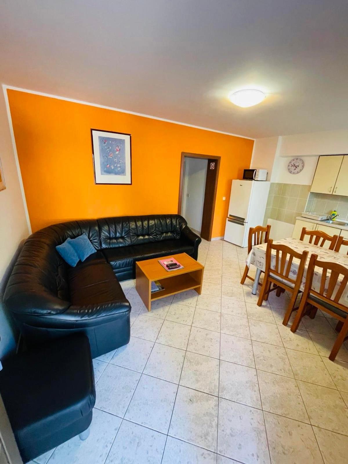 Apartments Lavanda 1 Nijvice Zewnętrze zdjęcie