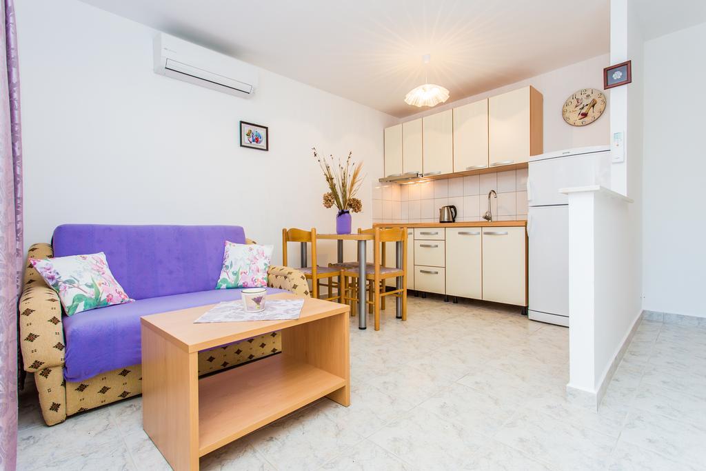 Apartments Lavanda 1 Nijvice Zewnętrze zdjęcie